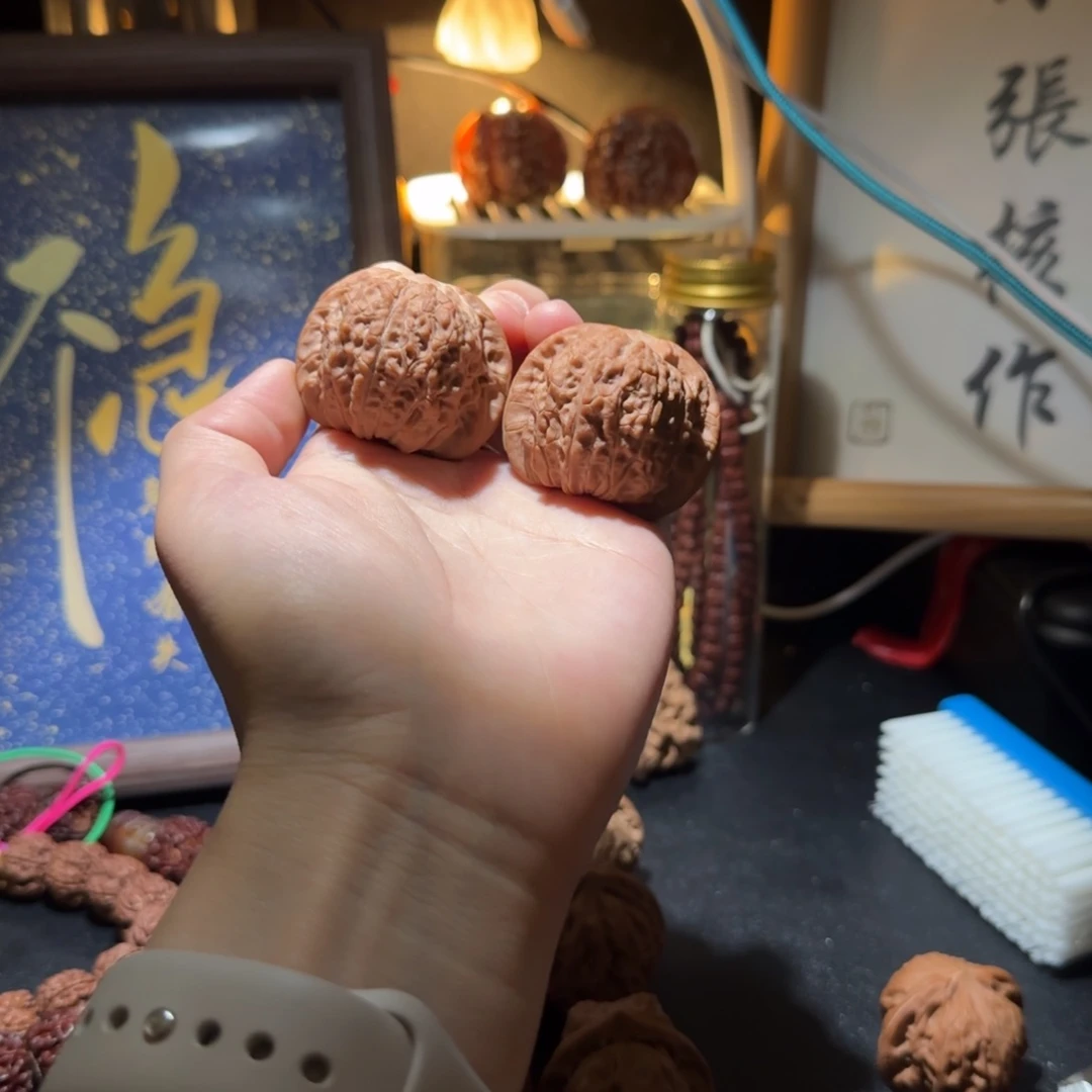 把件文玩核桃40血麒麟