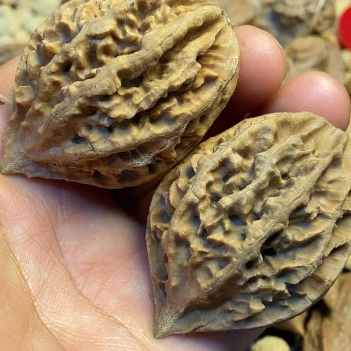 吊坠文玩核桃娜姐36