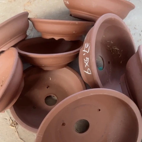 紫砂花盆100-9。27.5.的4个23.5.的5个
