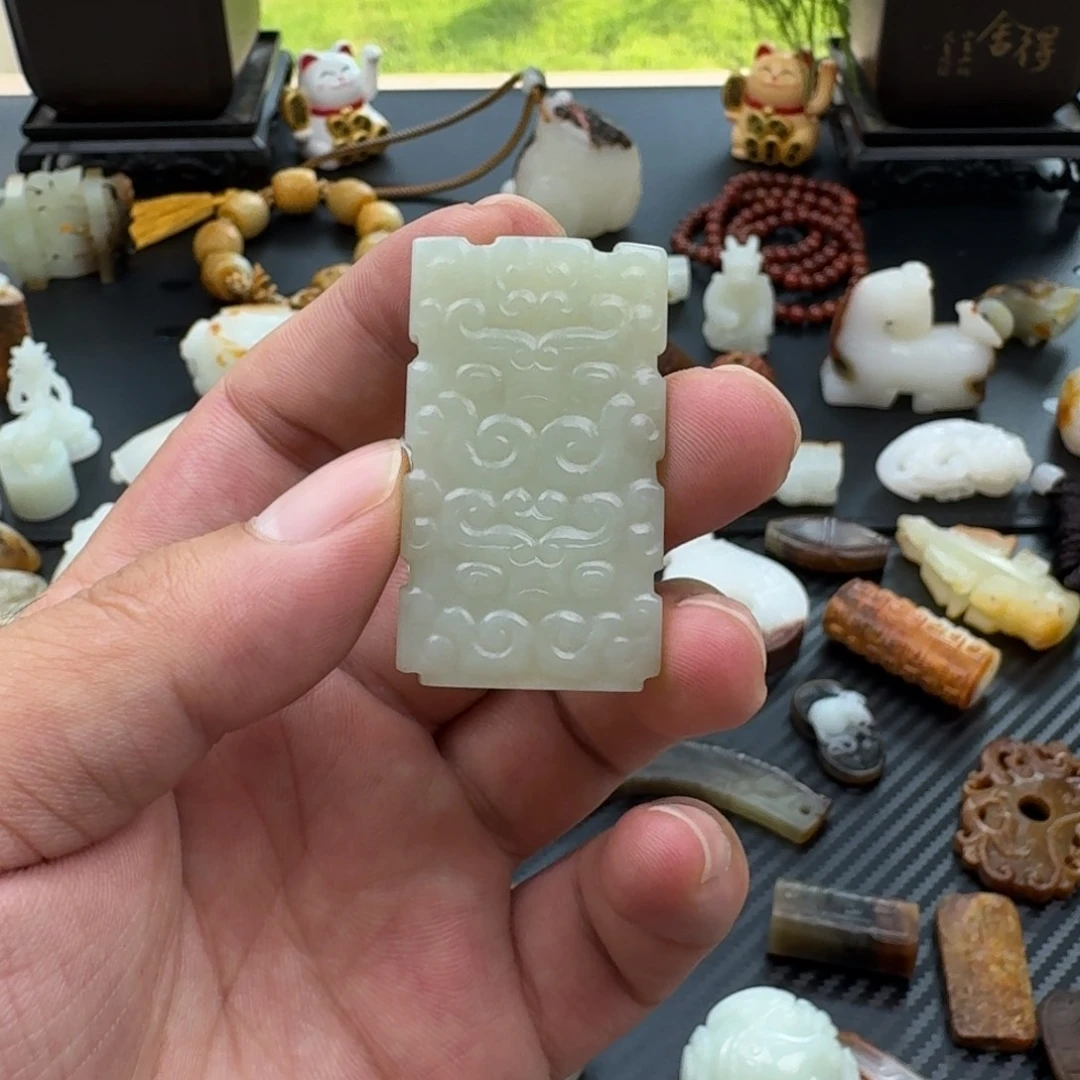 和田玉（糖玉）未镶嵌颈饰