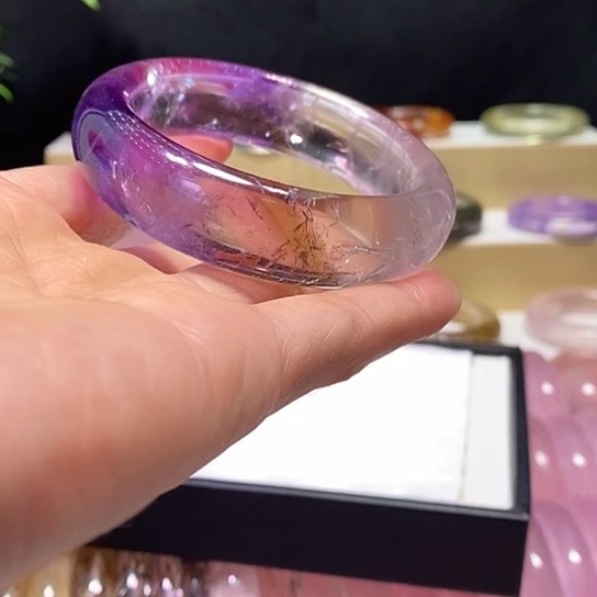 水晶手镯未镶嵌韩**，60圈口