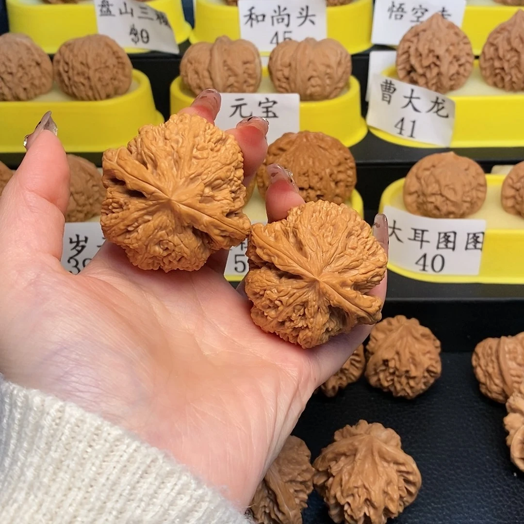 文玩核桃把件粗筋