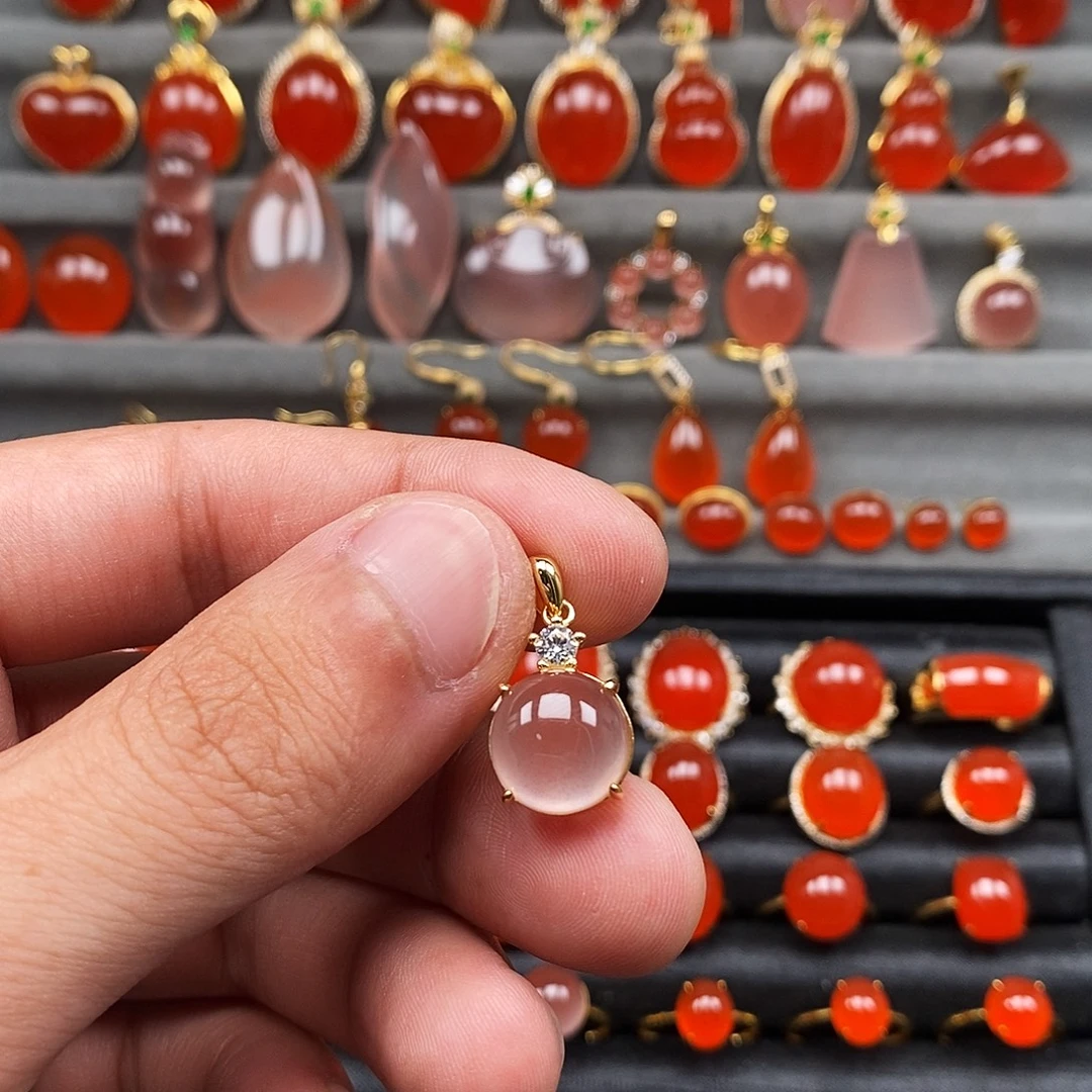 南红玛瑙银S925镶嵌颈饰