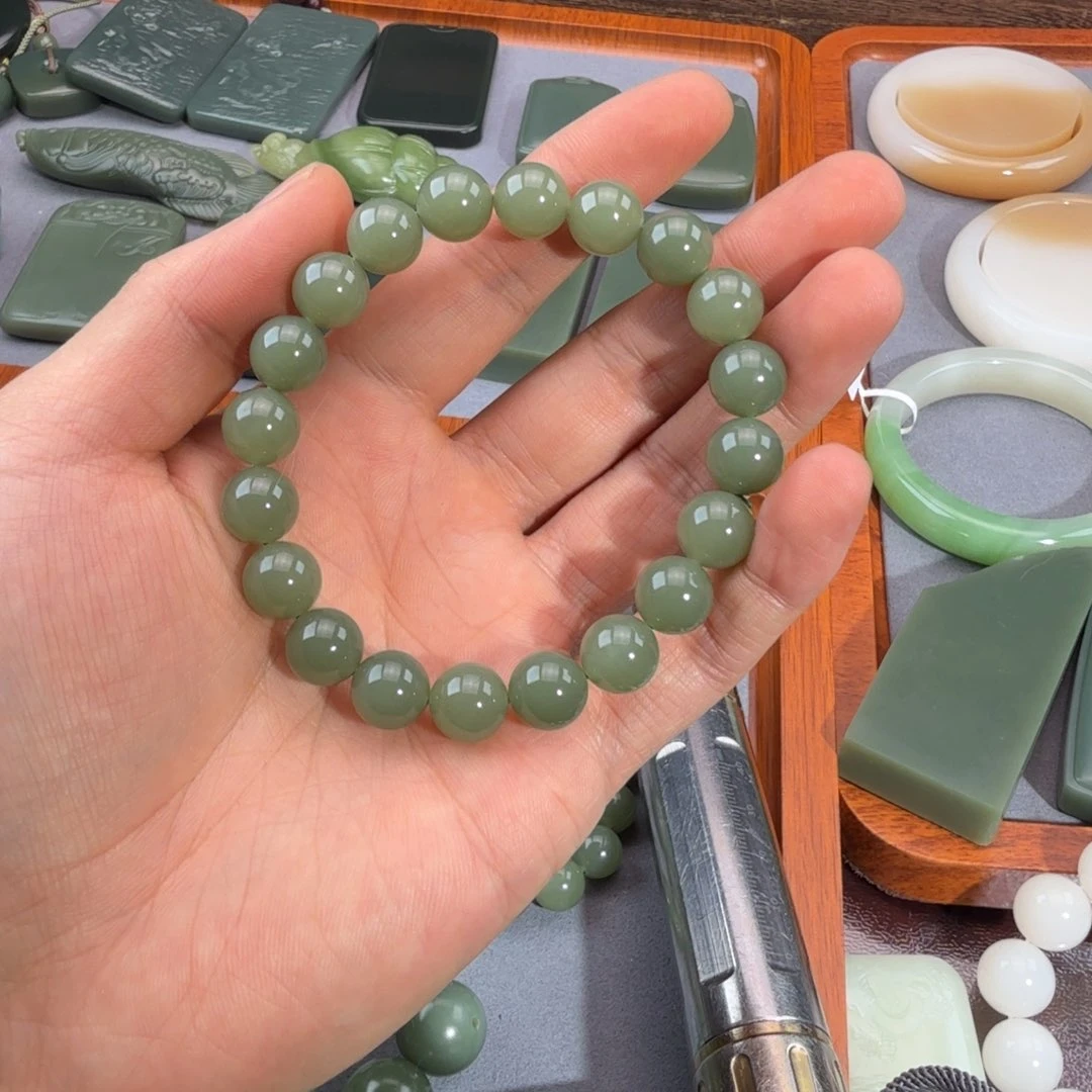 和田玉手链未镶嵌岩*