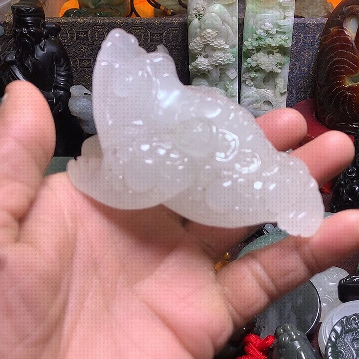 未镶嵌和田玉（糖玉）挂件