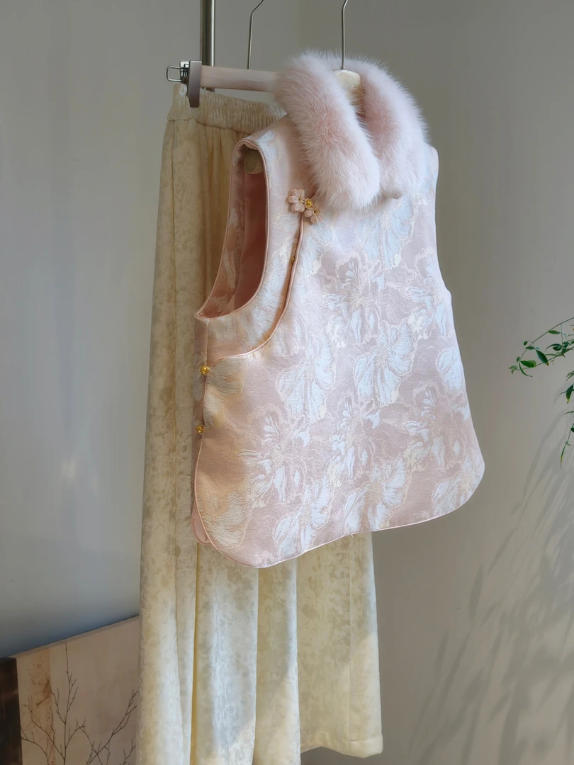 新中式无袖上衣秋冬季国风文艺气质粉色提花保暖唐装宽松马甲秋冬