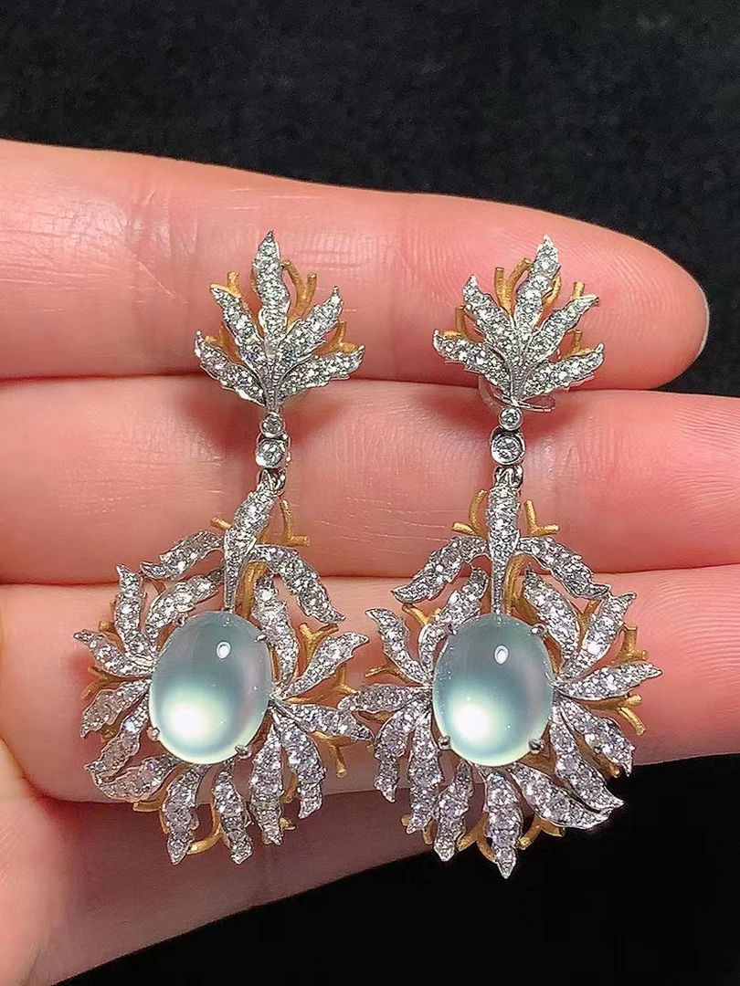 玻璃种蛋面耳钉 天然翡翠A货 尺寸：9.9*7.9*4.6mmMYF1.21气质白色