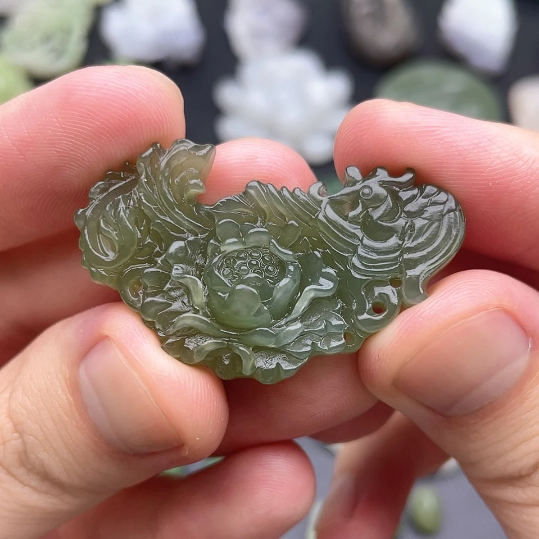 【闪购商品】颈饰未镶嵌和田玉