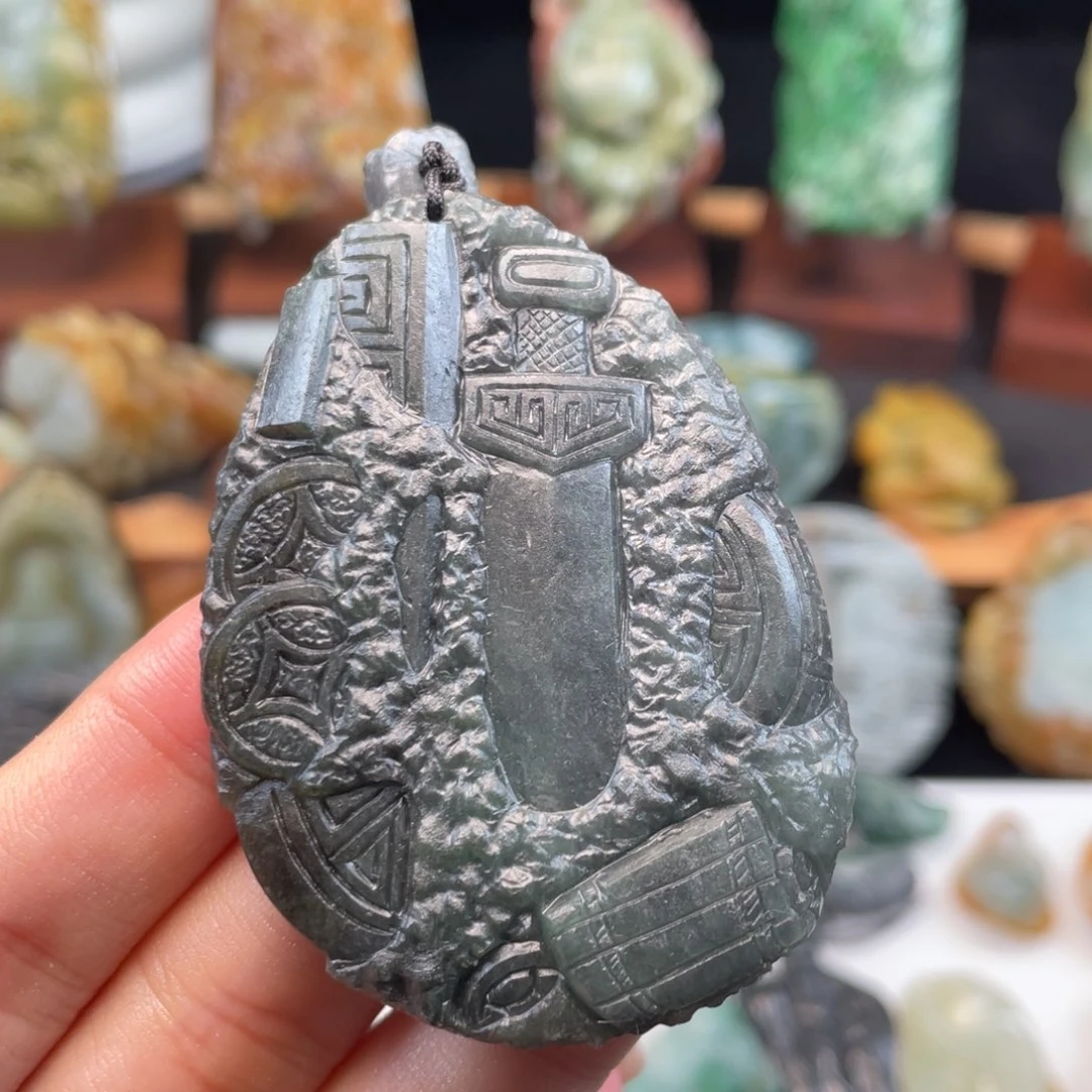 定制翡翠未镶嵌翡翠