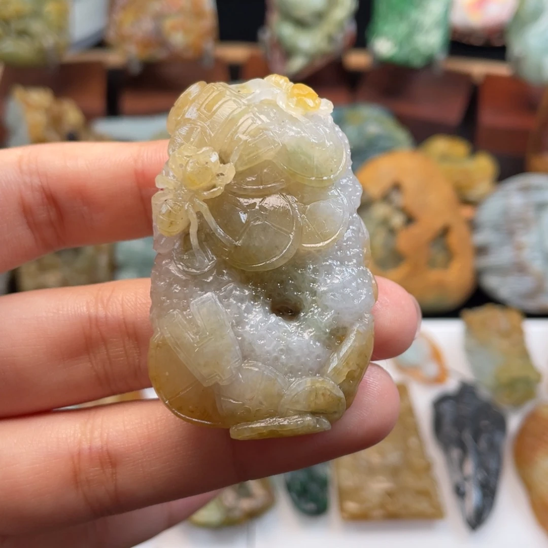 定制翡翠未镶嵌翡翠