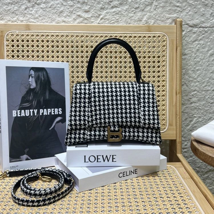 95新/巴黎世家/C17415321094/[251216zbB]