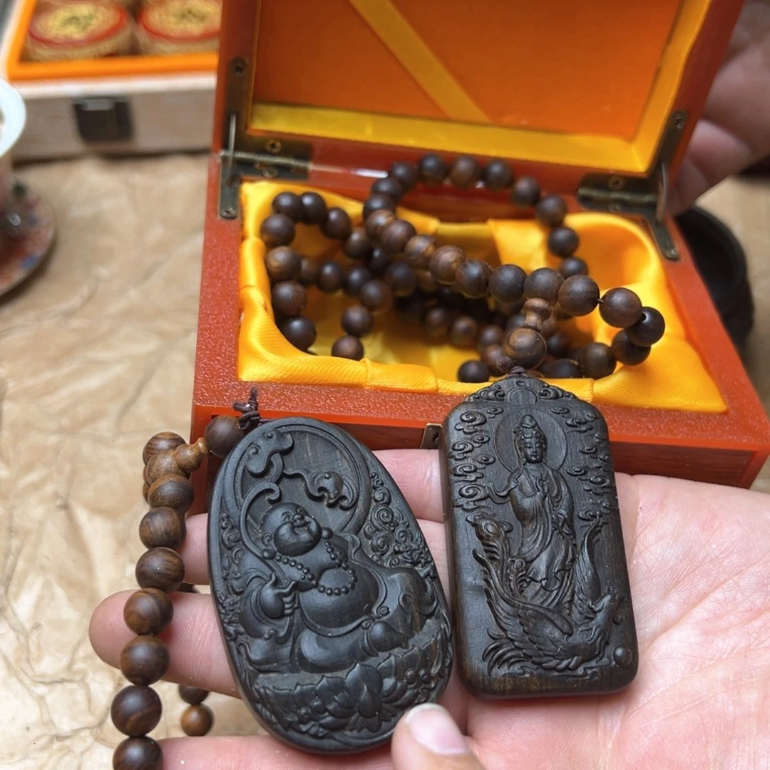 大叶紫檀（黑酸枝木类）