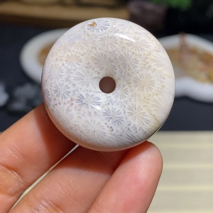 【闪购商品】未镶嵌珊瑚玉硅化玉