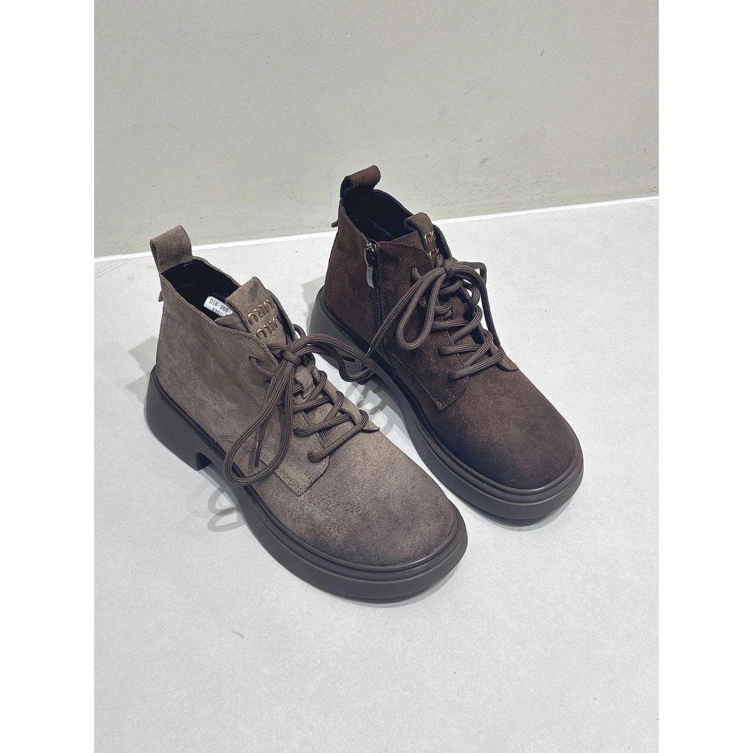 B7杜米亚新款时尚百搭简约马丁靴D16-268-10