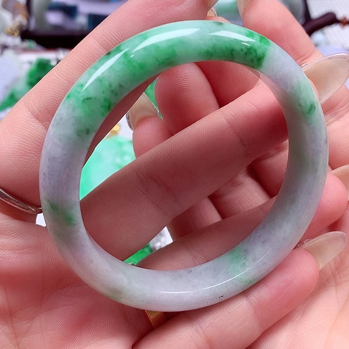 未镶嵌手镯翡翠翡翠手镯
