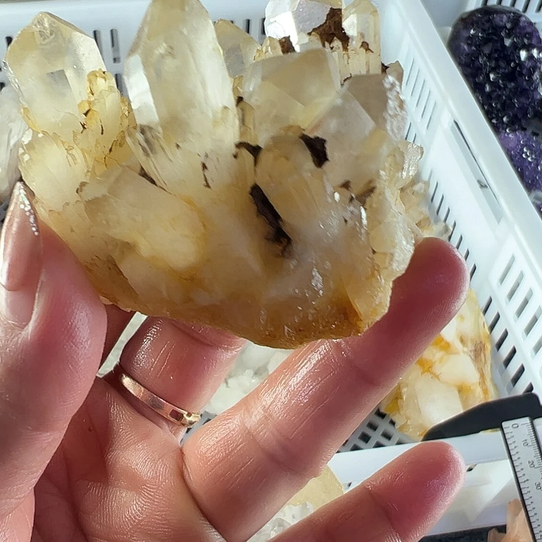 珠宝半成品未镶嵌水晶