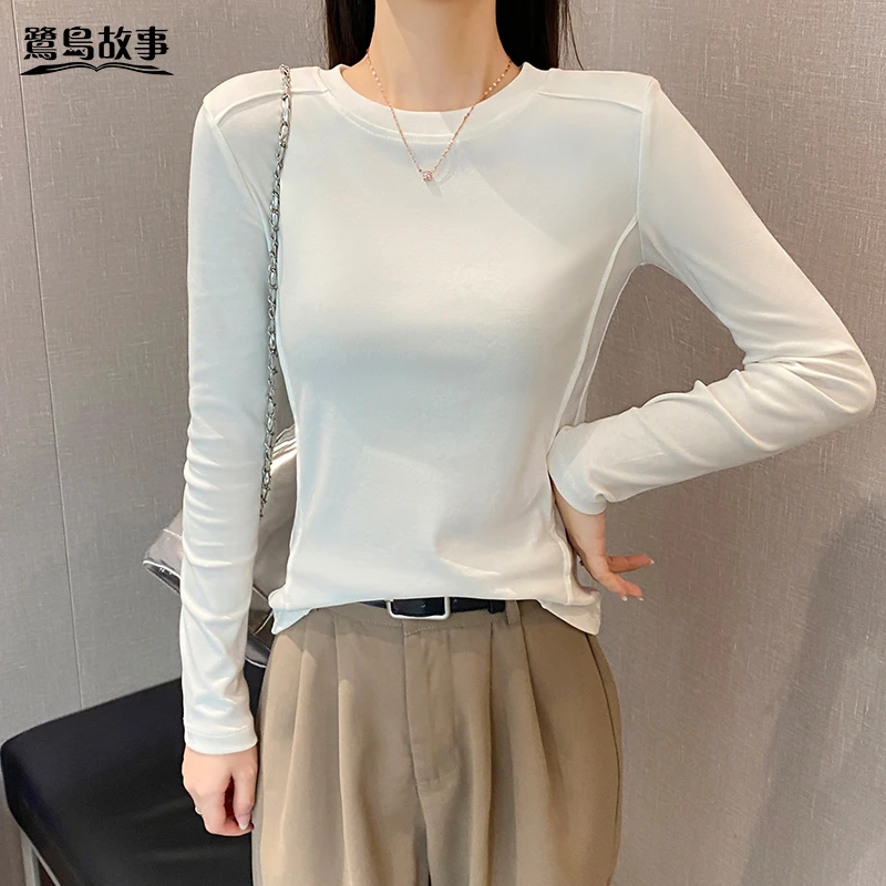 鹭岛故事白色圆领鱼骨长袖t恤女春秋修身打底衫内搭显瘦百搭上衣