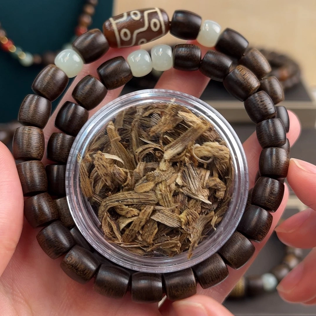 沉香沉香碎屑8mm越南芽庄玉化白奇楠沉水