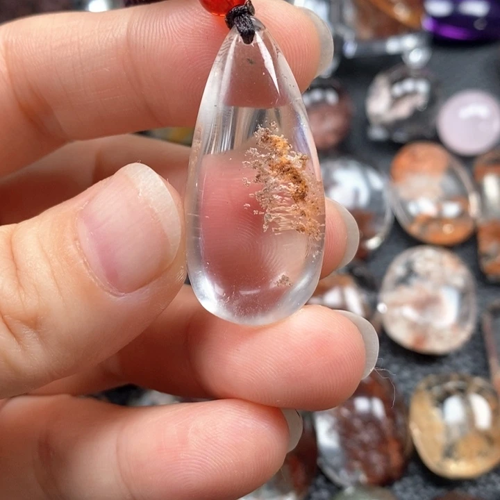 未镶嵌颈饰水晶水晶
