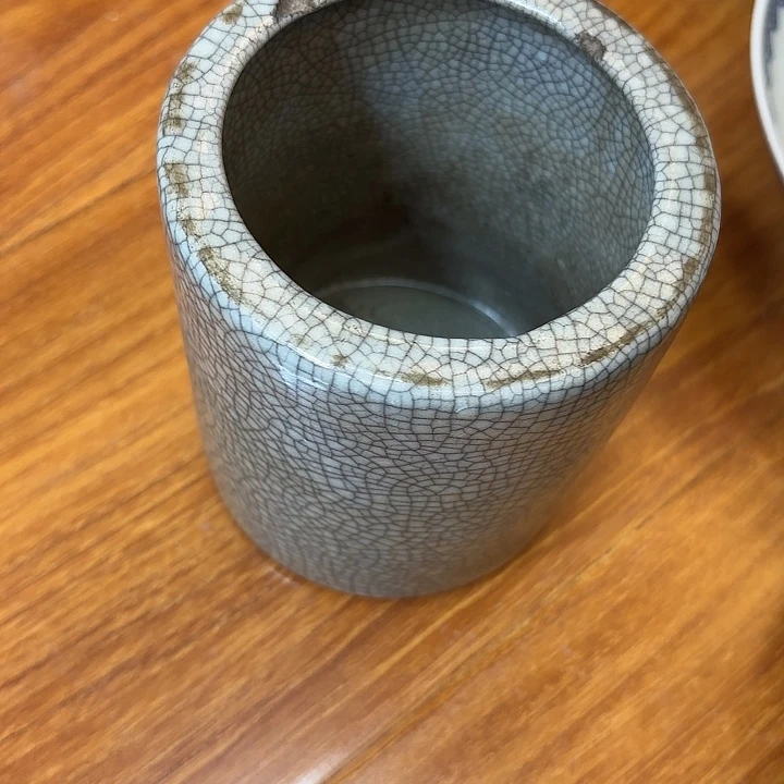 楊***妮陶瓷摆件不固定一件