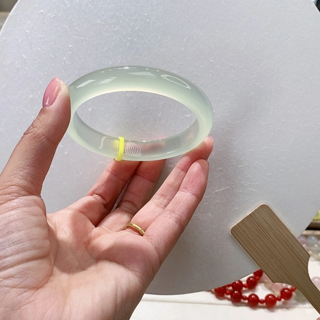 手镯玛瑙/玉髓未镶嵌61.3