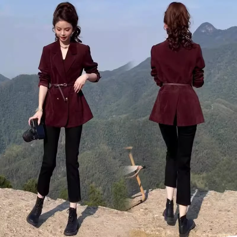 灯芯绒西装外套女冬季新款洋气质宽松显瘦百搭双排扣夹棉西服上衣