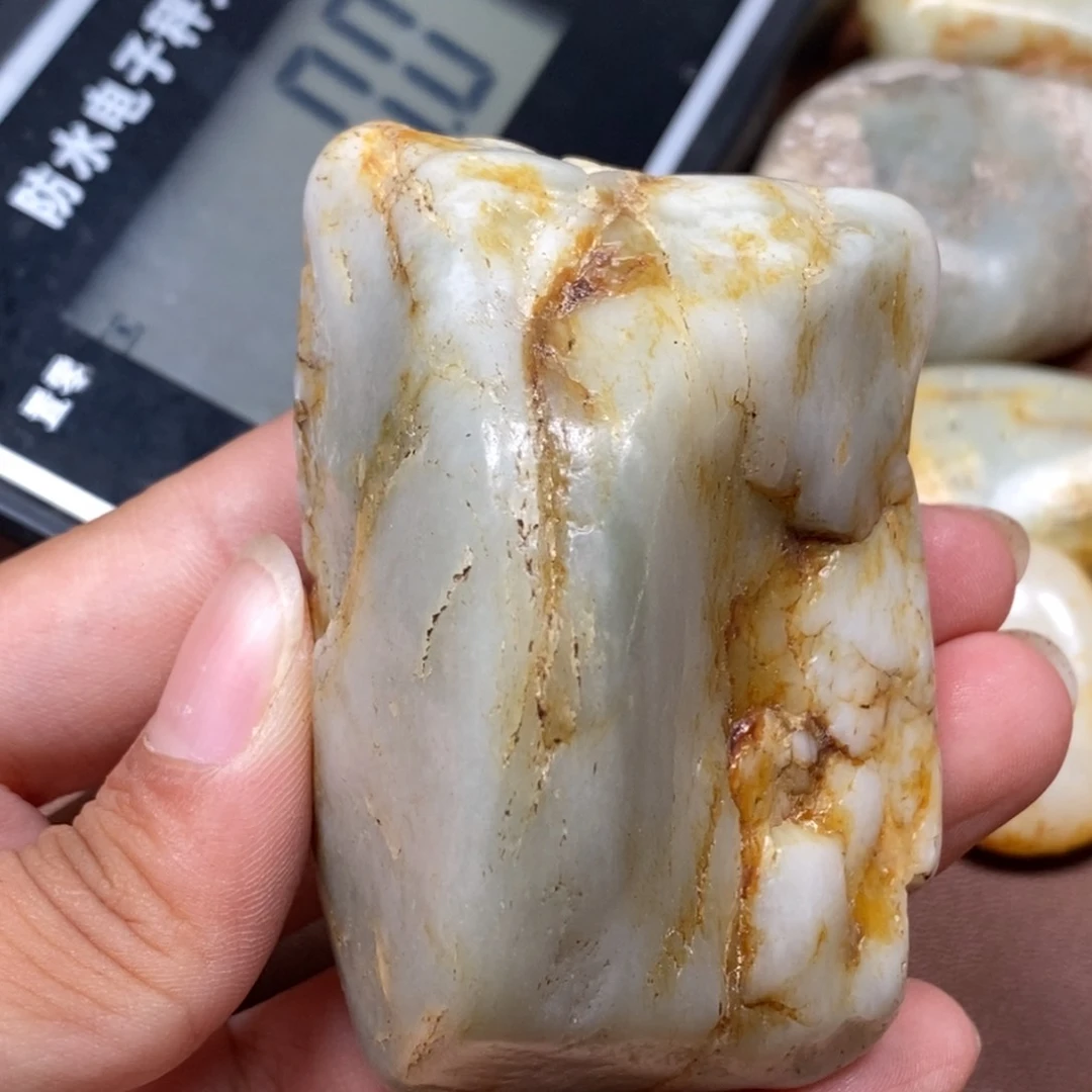 和田玉（糖玉）未镶嵌挂件