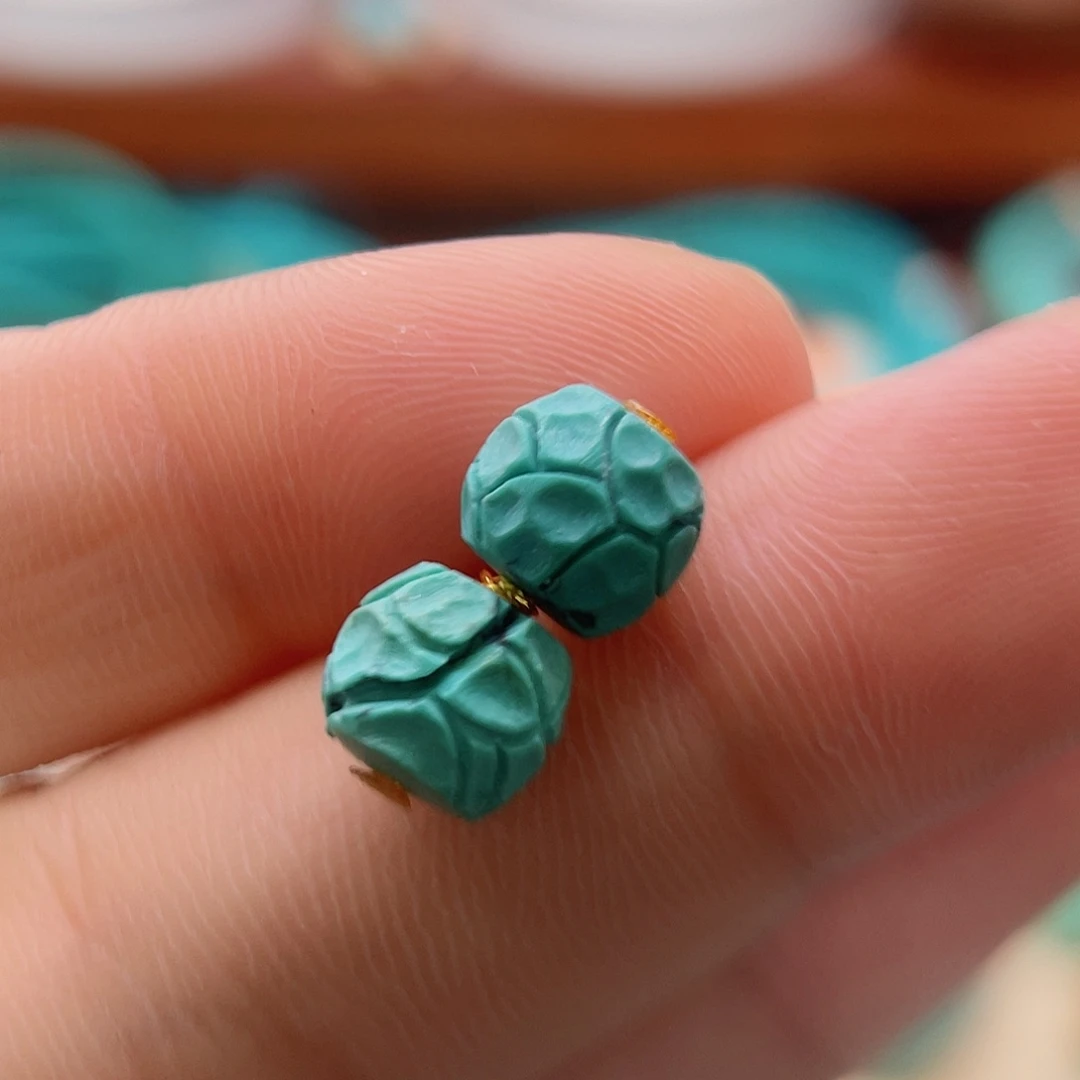 绿松石未镶嵌珠宝半成品