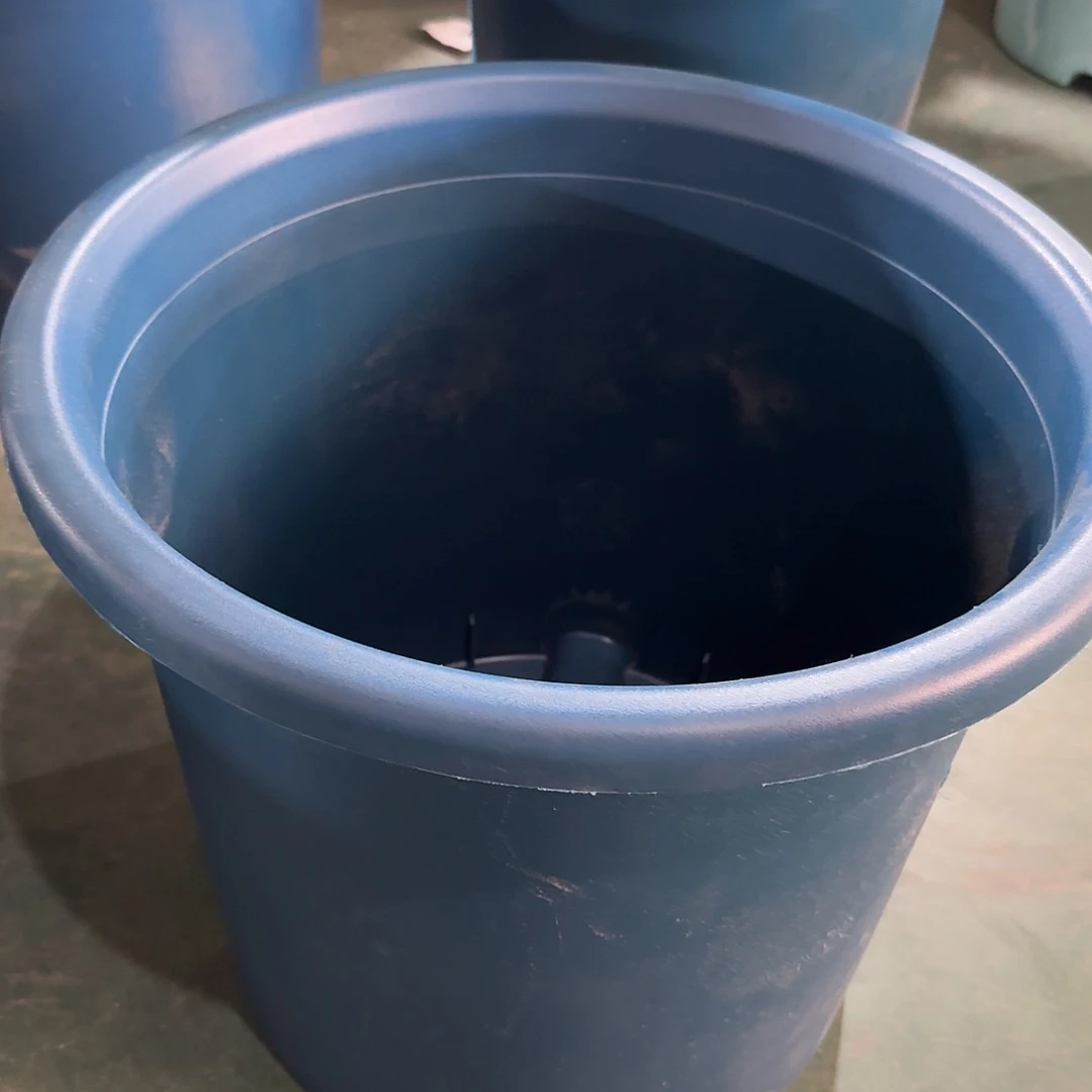 微瑕9#藏青色4个无拖