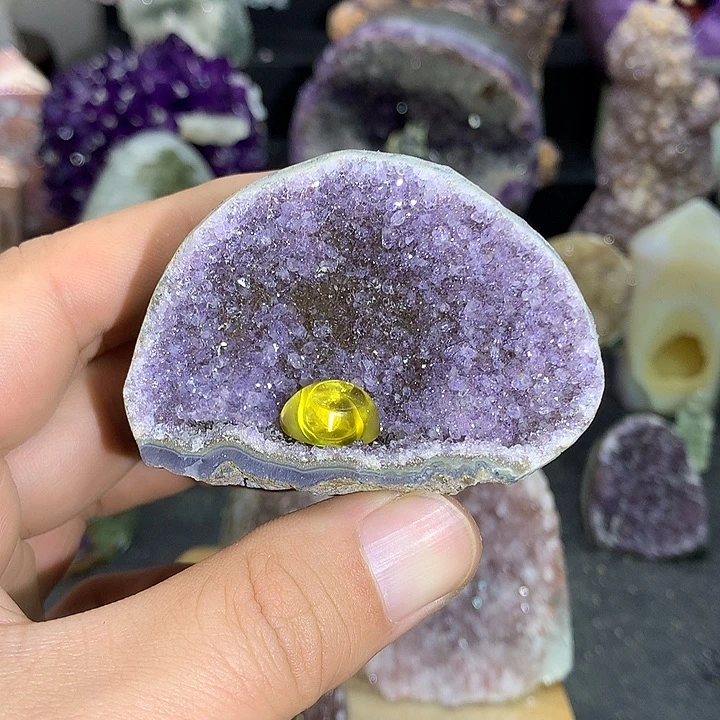 水晶大型摆件（非配饰）未镶嵌