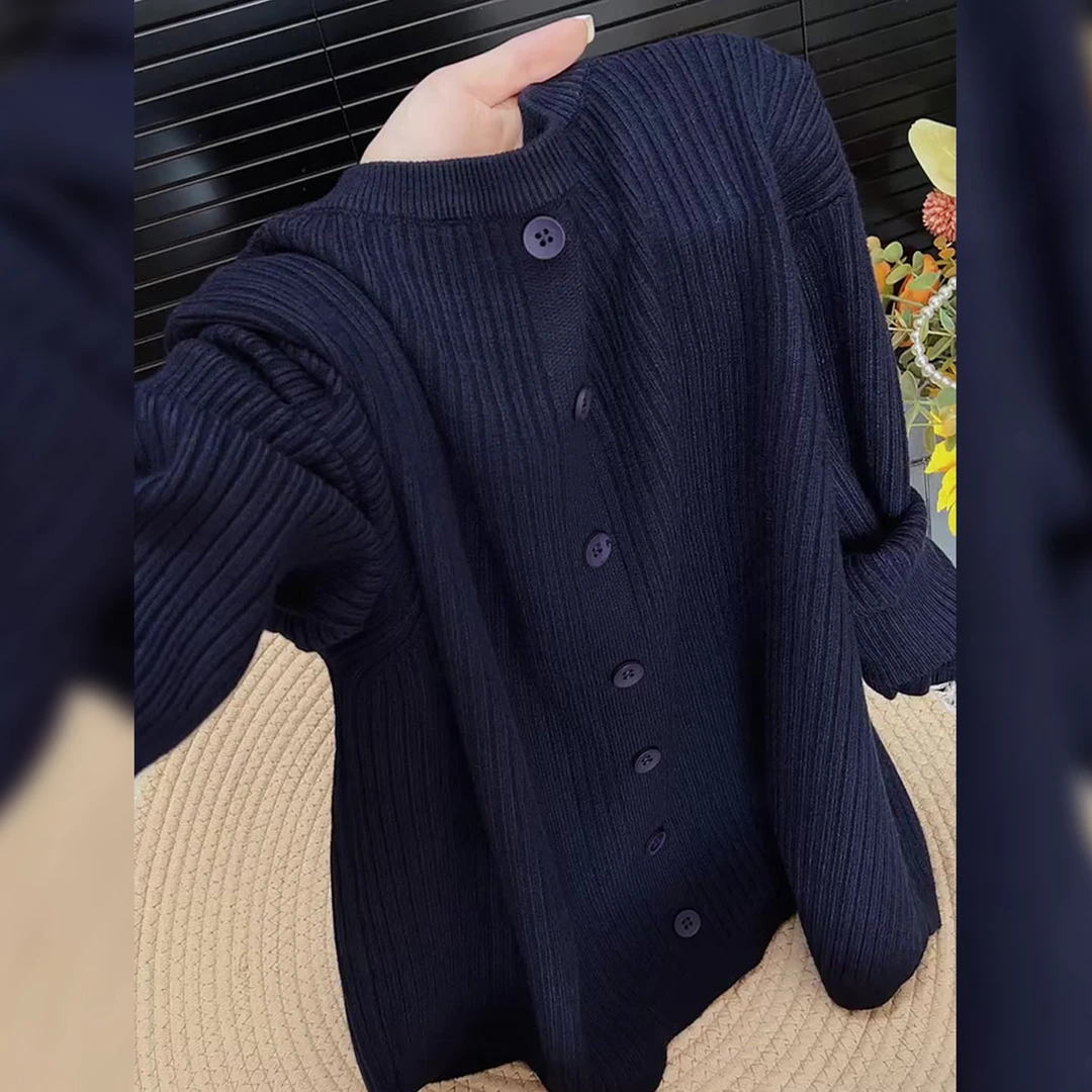 长袖圆领单排扣纯色藏蓝色上衣女2025早秋简约休闲慵懒风针织开衫