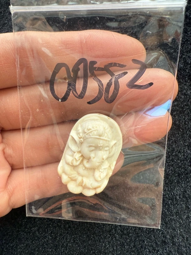 00582猛犸牙象神牌子配饰