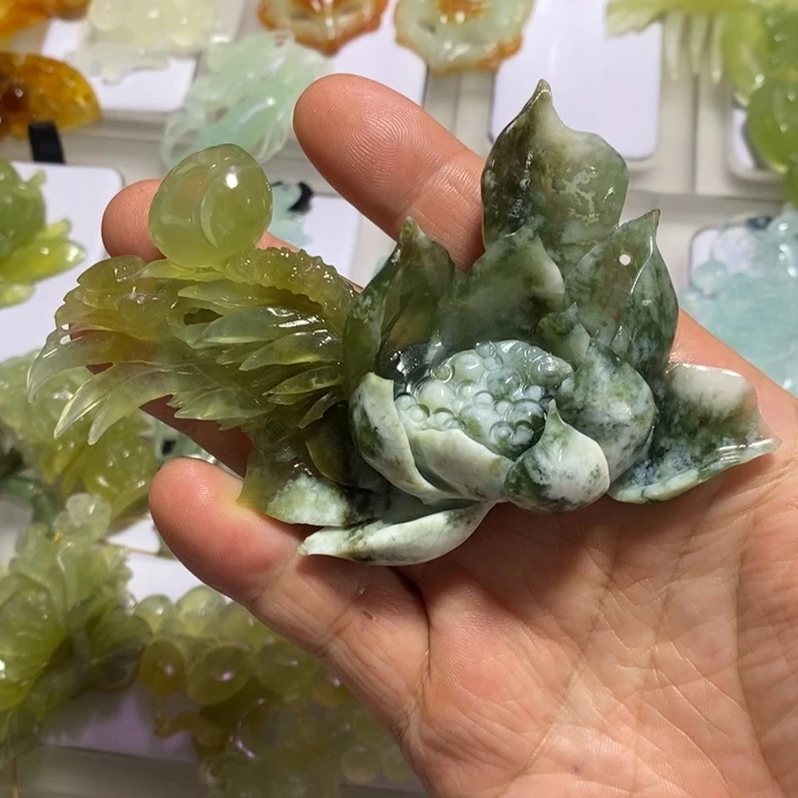 未镶嵌蛇纹石玉颈饰
