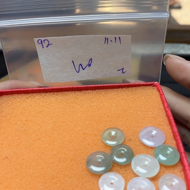 定制翡翠未镶嵌不退