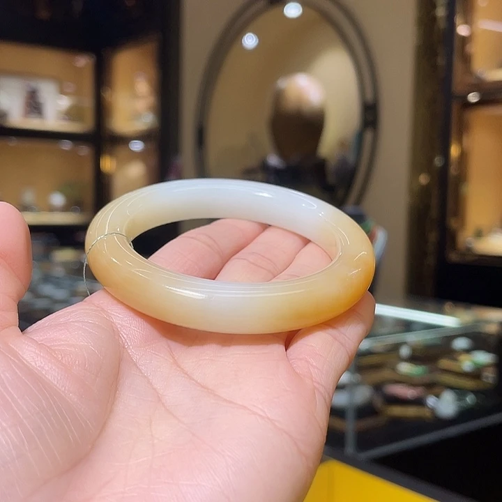 未镶嵌手镯和田玉54.5#58.45g