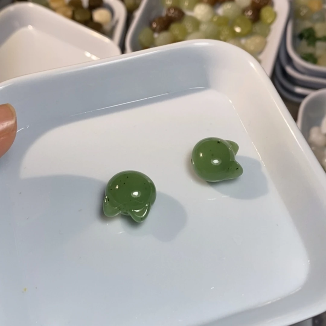 和田玉未镶嵌手链微瑕发一