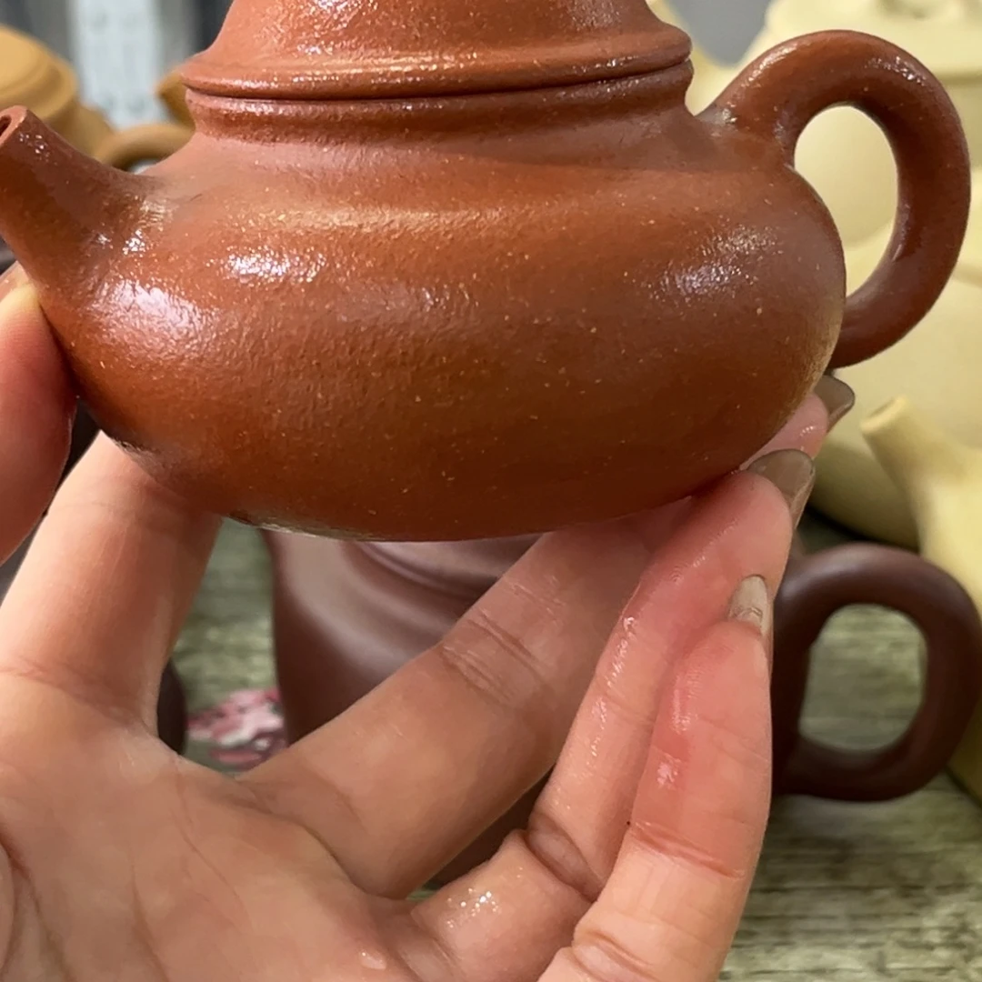 紫砂茶壶紫砂………………