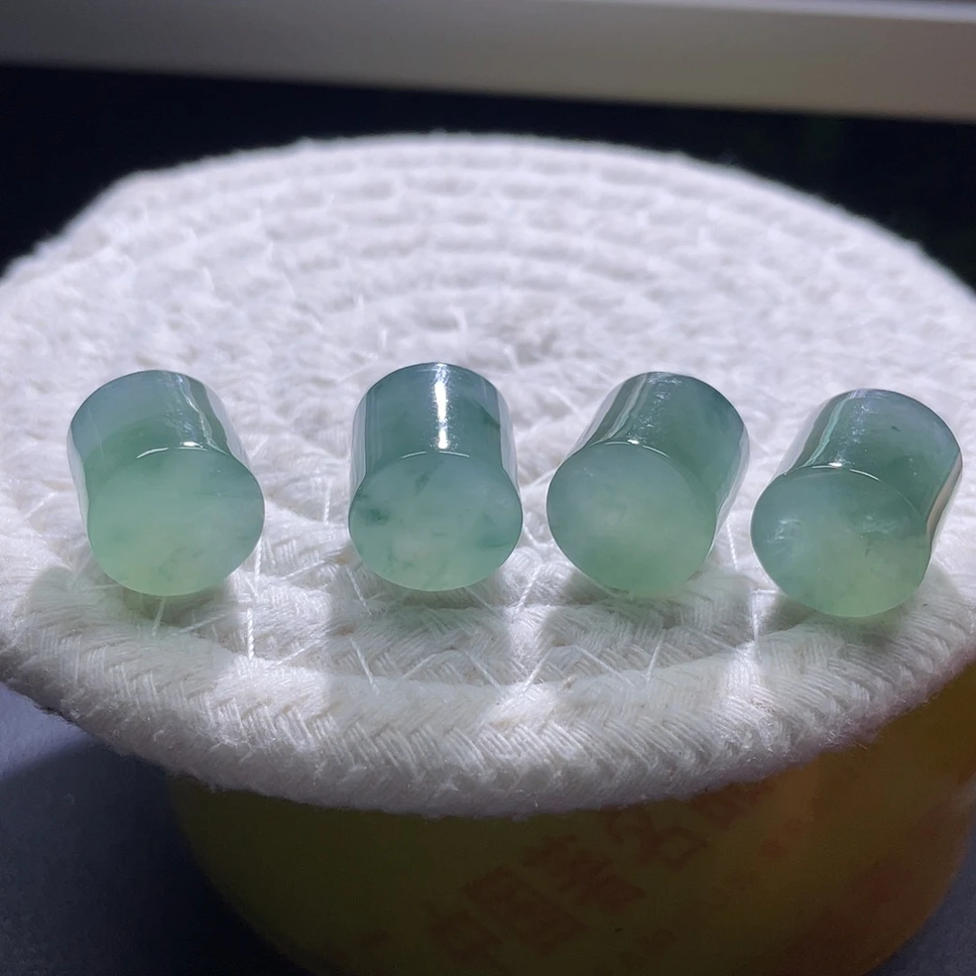 翡翠散珠缅甸翡翠a货卡13+一个