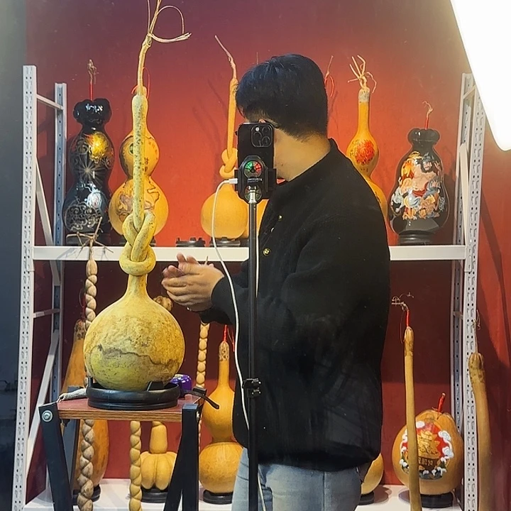 栋***哥精品大葫芦一物一拍不包邮
