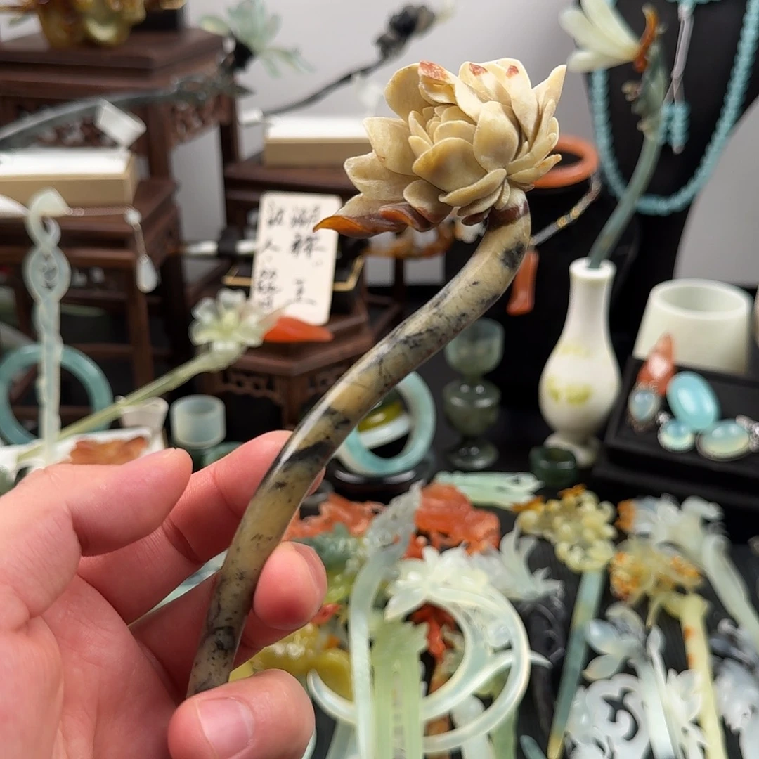 蛇纹石玉未镶嵌发饰