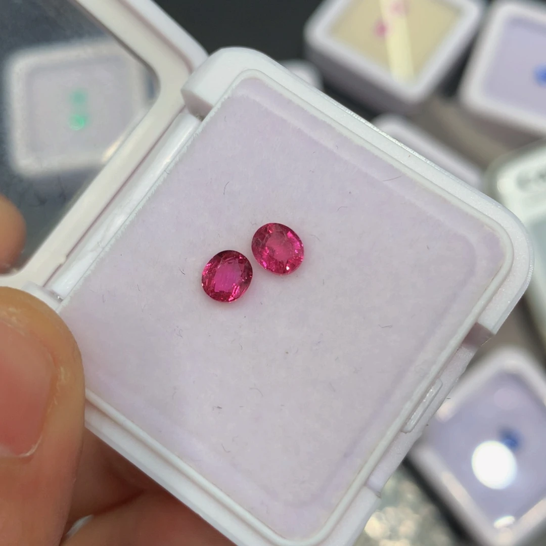 彩色蓝宝石裸石1.2ct