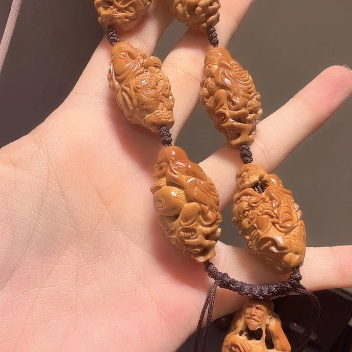 橄榄核手串罗汉手工镂空雕刻