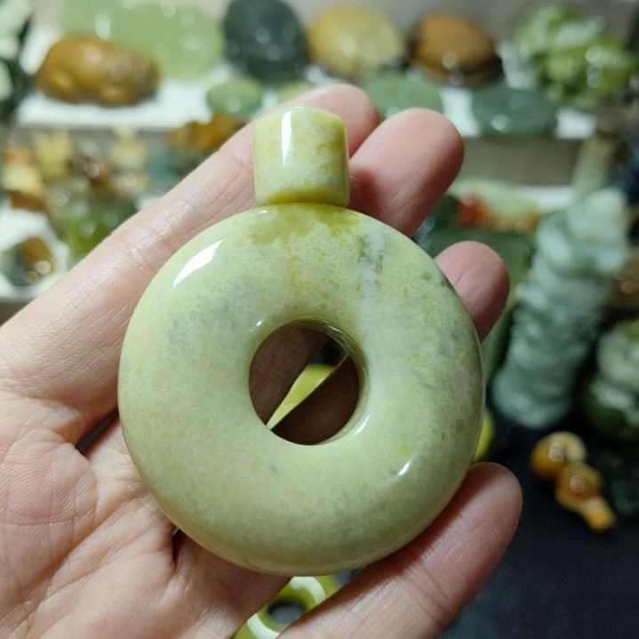 岫玉平安扣未镶嵌