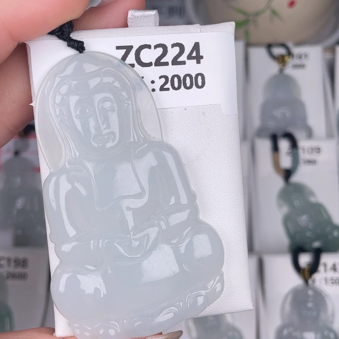 翡翠未镶嵌颈饰zc224