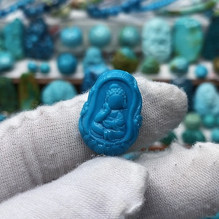 清***浅绿松石未镶嵌珠宝奇石