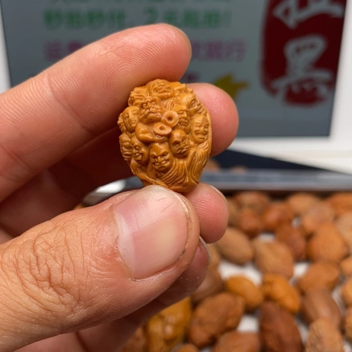 橄榄核吊坠橄榄核雕刻单籽。