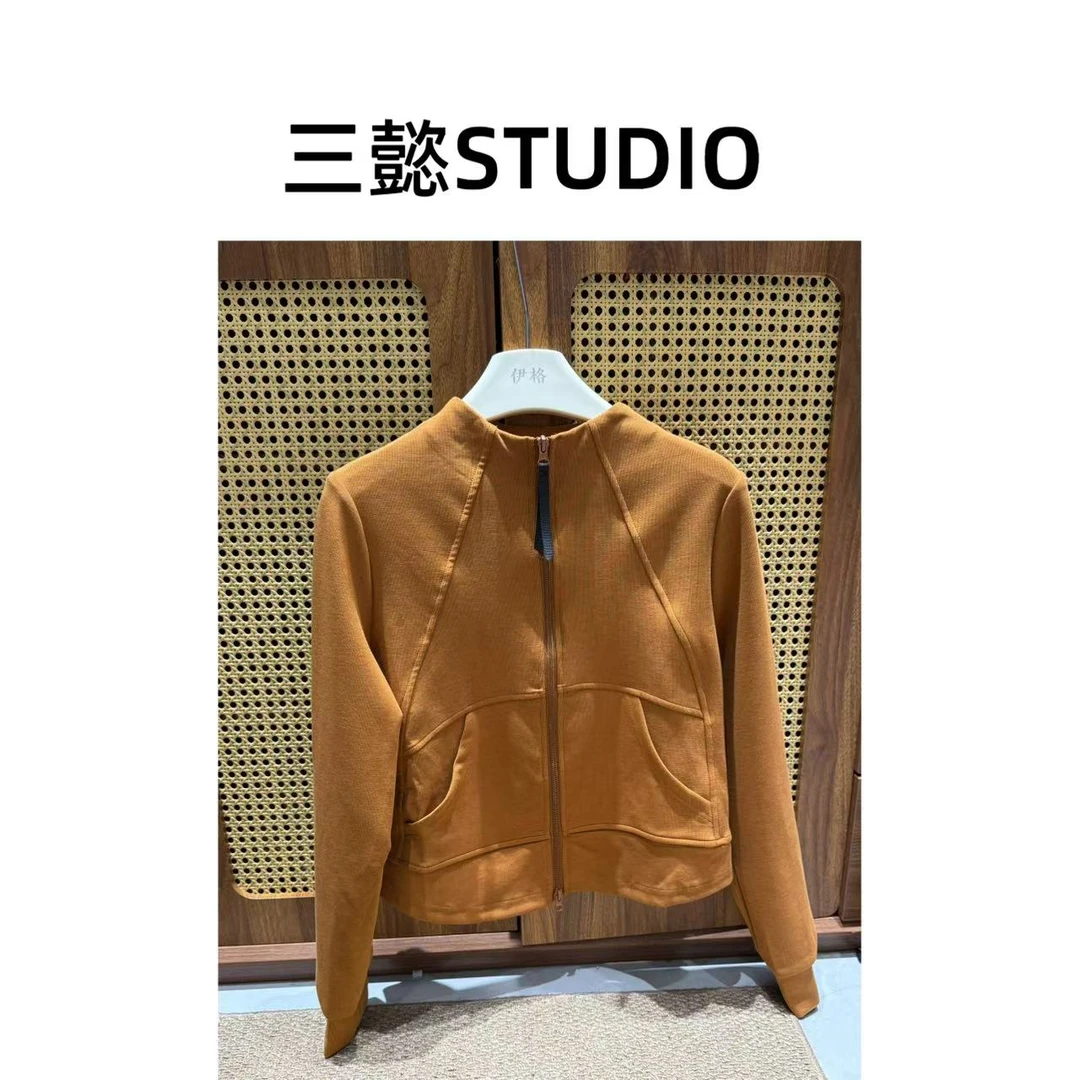 【三懿服饰】秋季新款显瘦百搭立体感休闲连帽长袖纯色外套2982