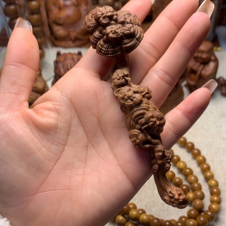 檀香木其他老山檀香手把件