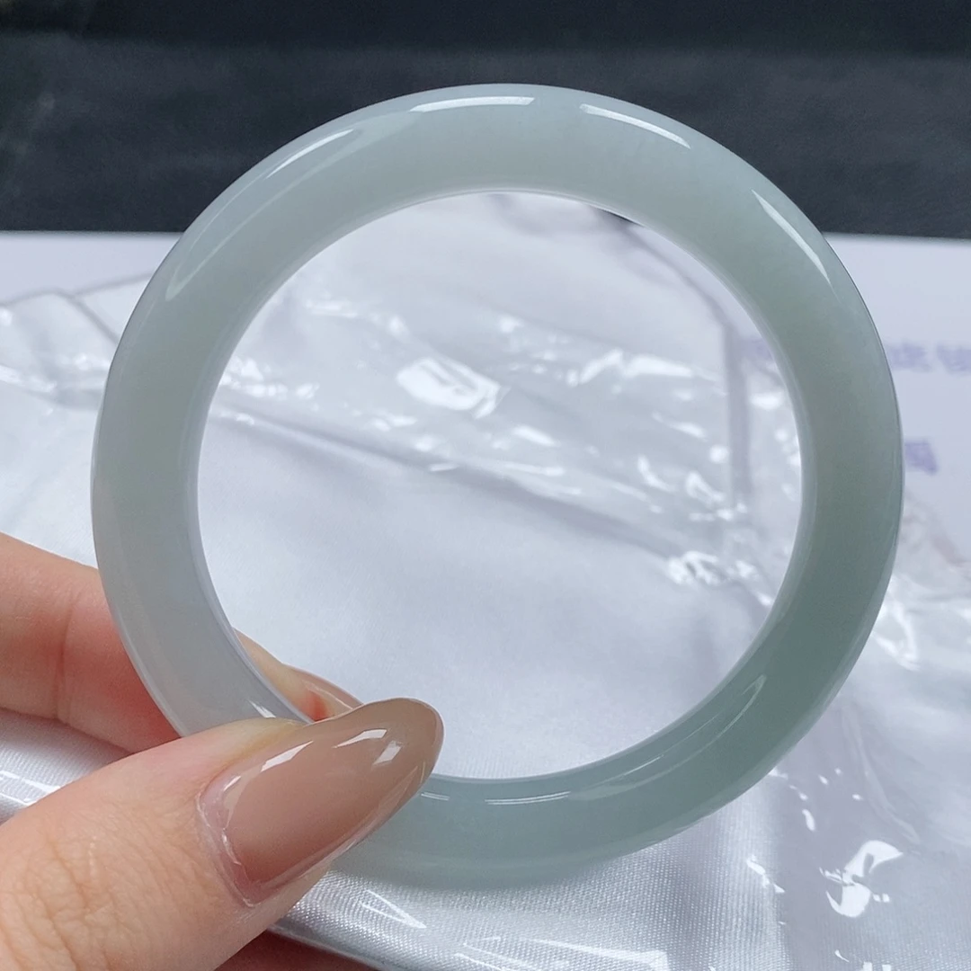 【闪购商品】翡翠手镯（圆镯）未镶嵌332号