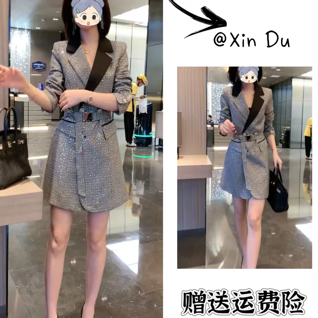 2025秋季新款时尚显瘦气质女士网红洋气连衣裙百搭款D23233